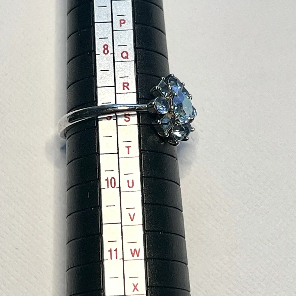 Pretty Blue Rhinestone Ring - Picture 3 of 4